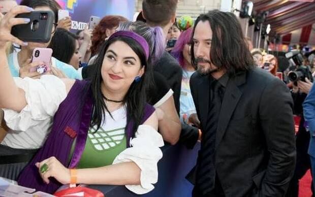 Best Of 2019 Tragic True Story Of Keanu Reeves Tough Life And Why The World Is Embracing Him Nz Herald