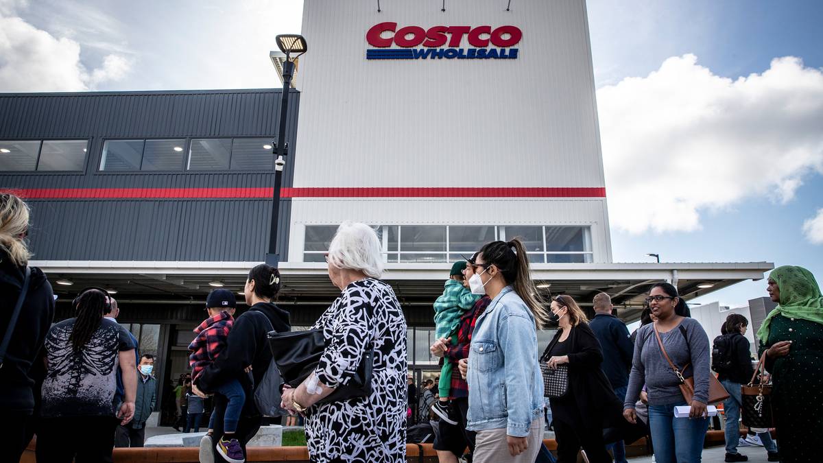 Zamieszanie związane z Costco: zamknięcie Święta Pracy przyłapuje dziesiątki kupujących