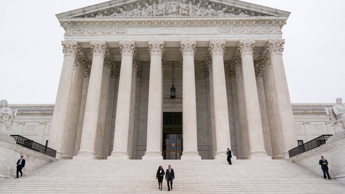 US Supreme Court poised to keep marching to right in new term