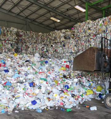 Napier Recycling Station Rebuffs Plastic Concerns Nz Herald
