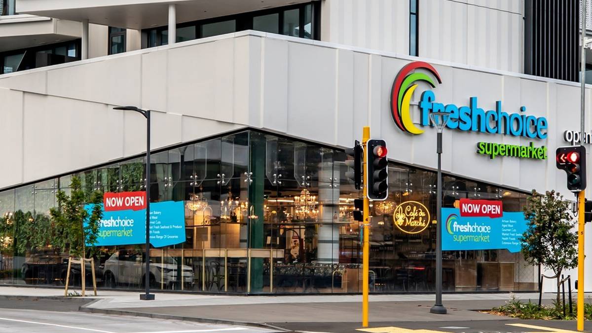 Supermarket FreshChoice zostaje otwarty przy Cuba Street w Wellington