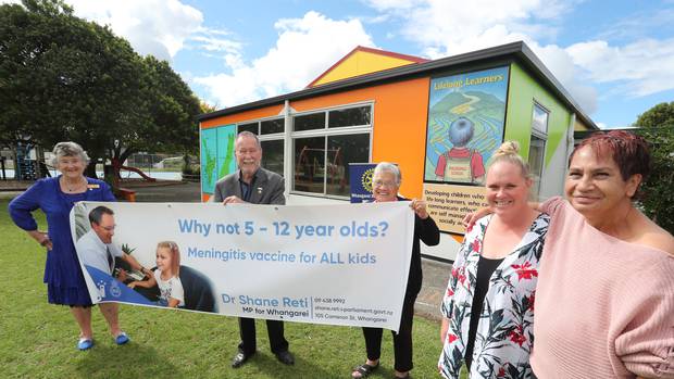 Whangarei Rotary Club members Shirley Faber and Peter Mulhare, Ani Hemara, Hikurangi School acting principal Stacey Richards and Shona Whitehead. Photo/John Stone