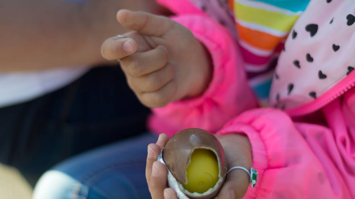 Kinder Surprise Maxi Chocolate Eggs Wycofaj się z powodu obaw o salmonellę