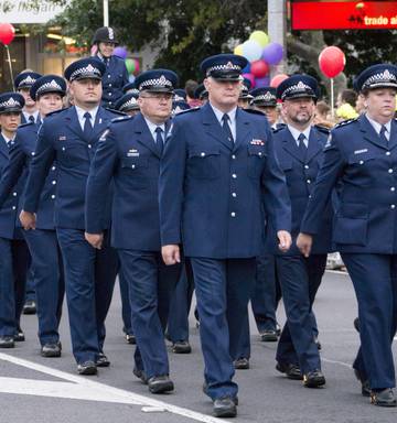 Thousands Watch Auckland S Pride Parade Nz Herald