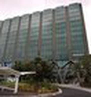 Airport Hotel Promises Jet Free Sleep Nz Herald