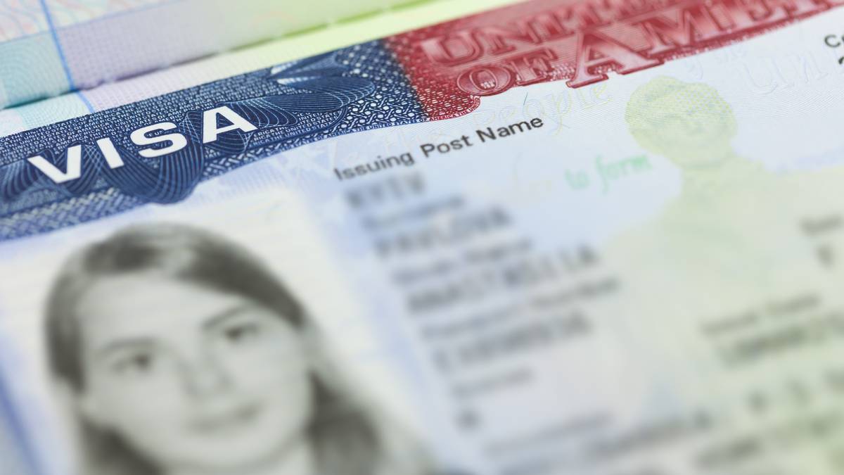 Viajero australiano deportado de EE. UU. bajo la regla de visa pequeña
