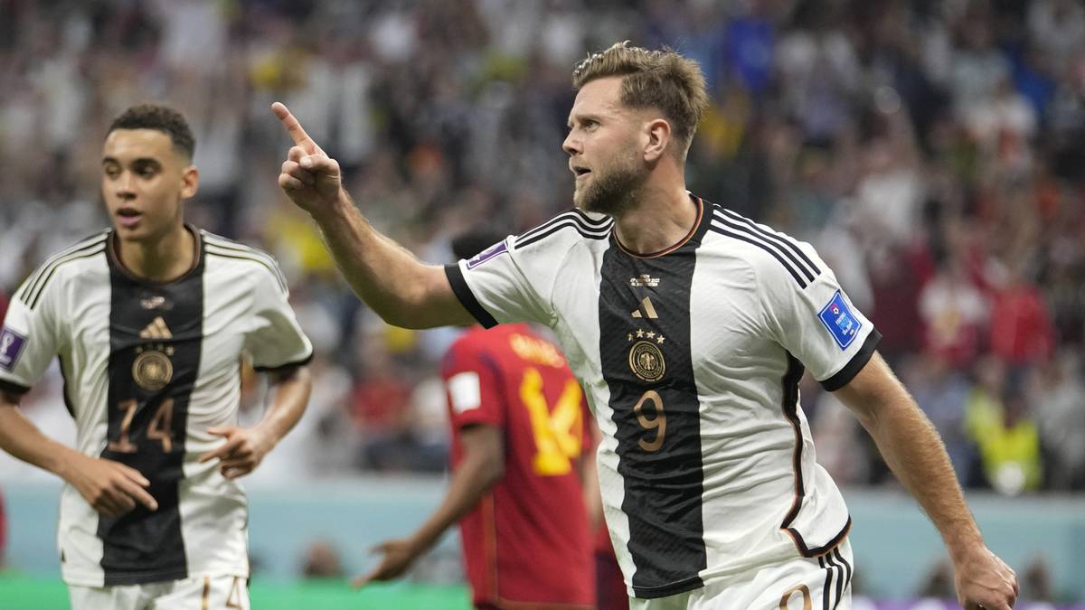 Mistrzostwa Świata FIFA: Niemcy ratują remis z Hiszpanią, by podtrzymać nadzieje