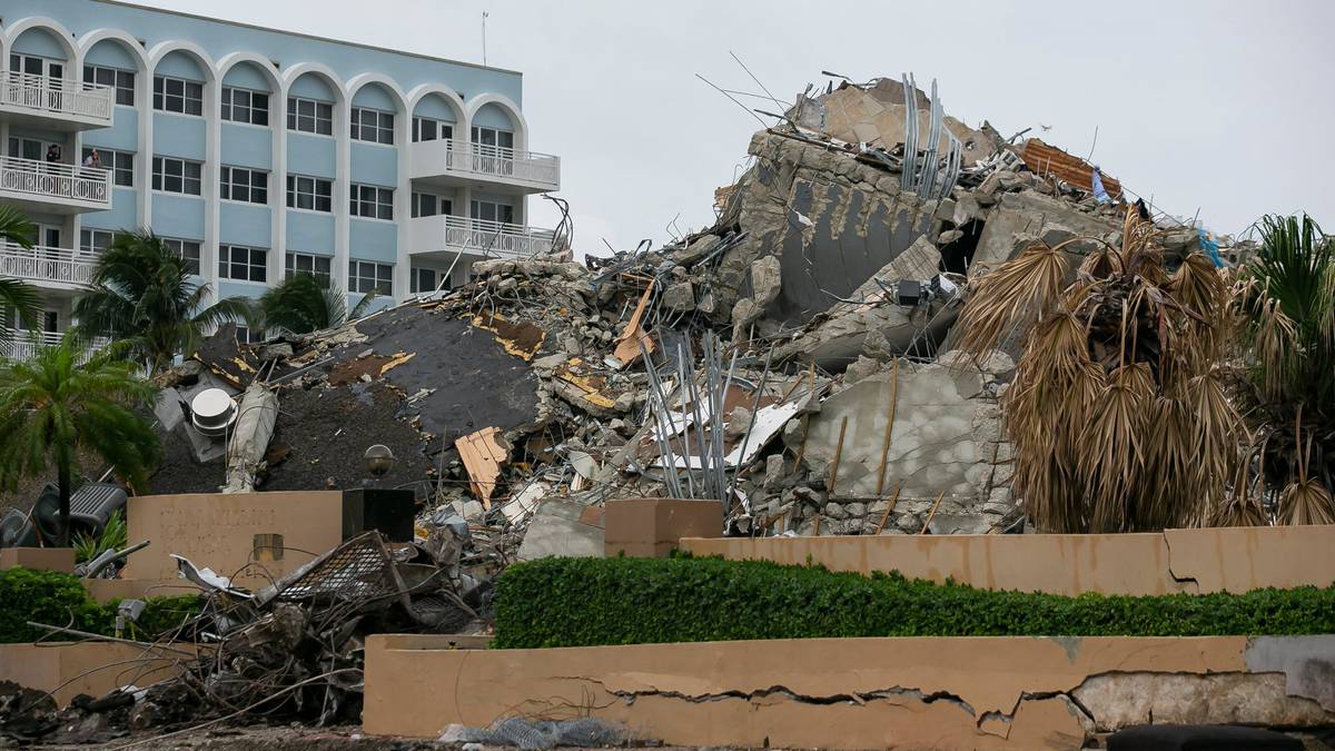 Photo of Zrútenie budovy v Miami: Osem ďalších ľudí zomiera z trosiek zrúteného bytového domu na Floride