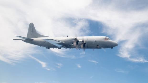 Crew on one of the Air Force's Orion aircraft left Auckland this morning to search for a 30ft catamaran. 