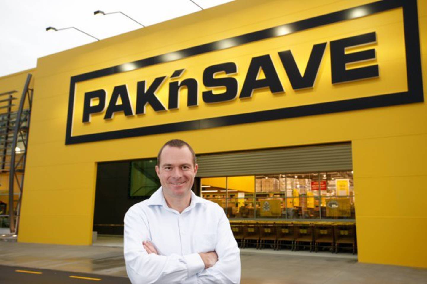 Quintin Proctor 38 岁时买下了该国最大的超市之一 Pak'nSave Wairau Park。 照片/提供