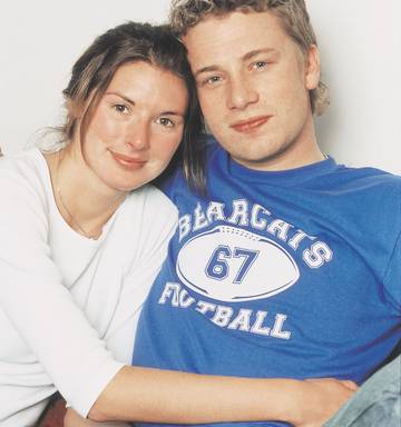 Jamie Oliver S Wife Checks His Emails Phone Twitter Nz Herald