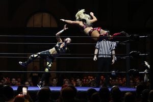 WWE in uproar after Kiwi-born star Toni Storm becomes latest victim of nude  photo hacking - NZ Herald