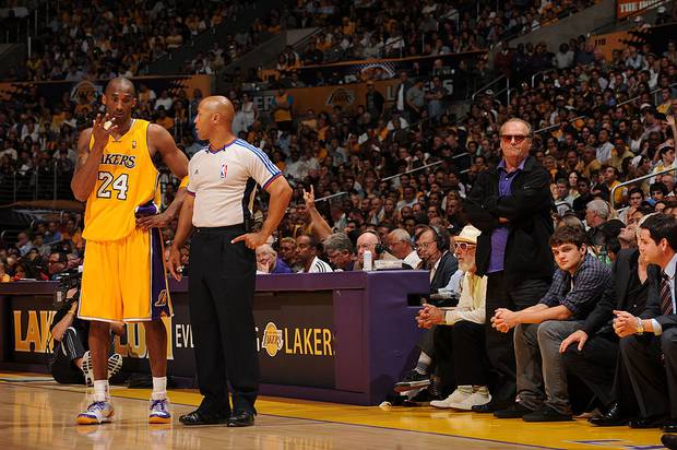 Lakers Super Fan Jack Nicholson And Fellow Hollywood Stars Mourn Death Of Kobe Bryant Nz Herald