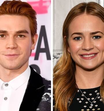 Kj Apa Seen Packing On The Pda With Actress Britt Robertson Nz Herald