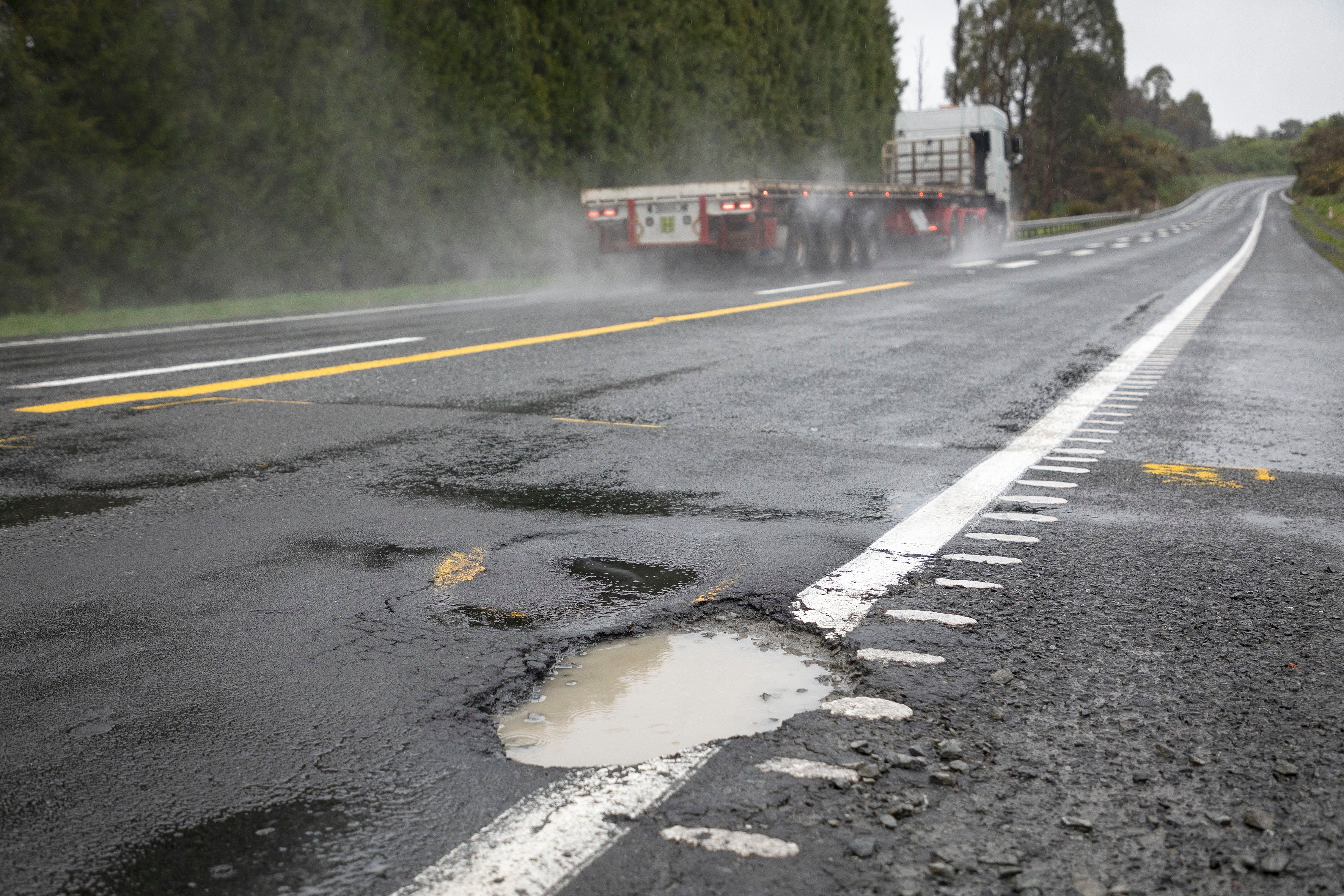 NZTA receives record number of complaints about potholes damaging cars - NZ  Herald