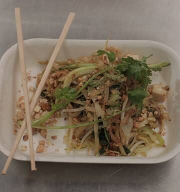 Pad Thai Most Popular Meal With Uber Eats On New Year S Eve Nz