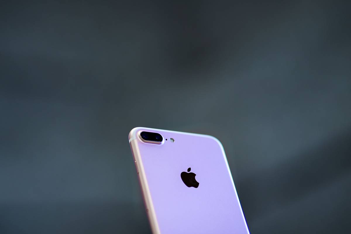 Should You Buy The Iphone 8 Or Switch To Android Nz Herald