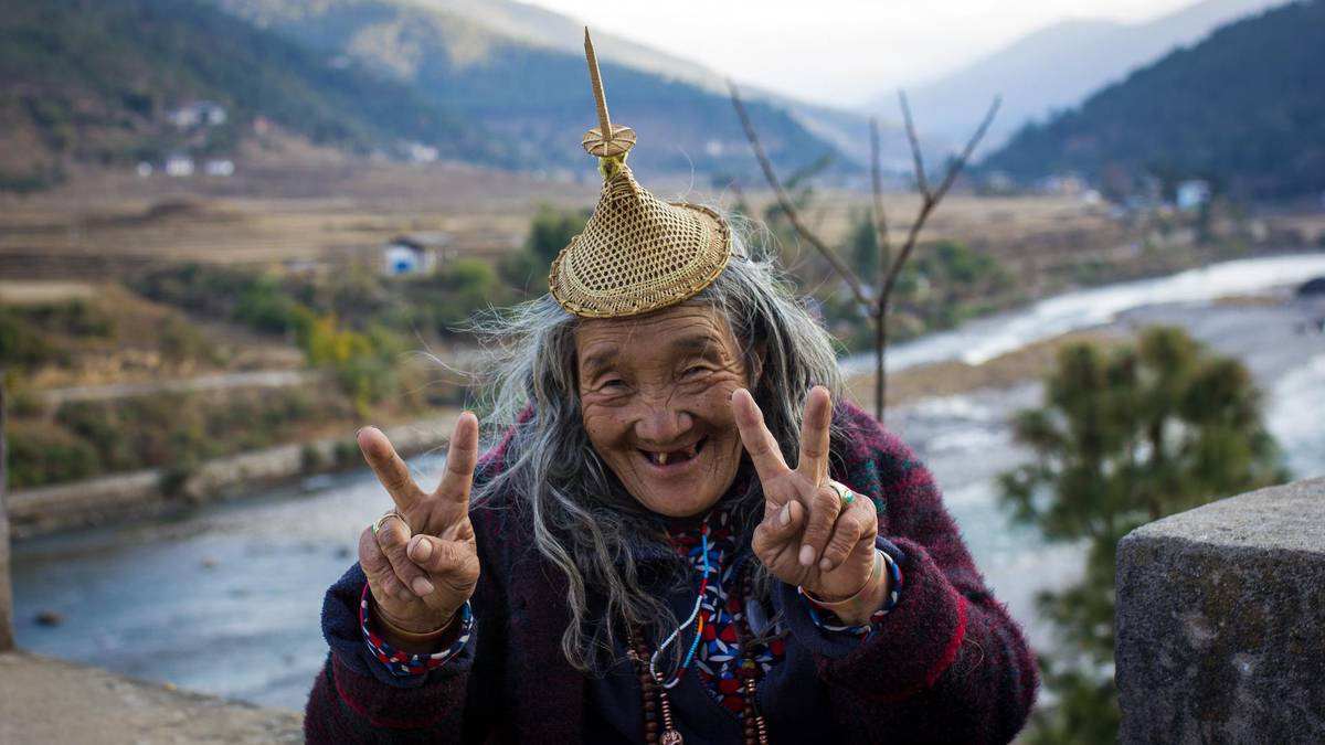 Bután duplica su impuesto turístico diario a 322 dólares