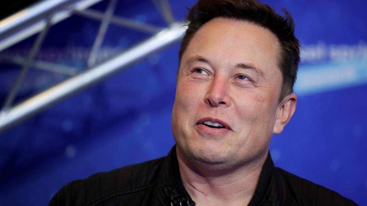 Elon Musk, 400 dolara mal olduğunu söylediği Twitter yemeklerini ödemeye devam etmeyi reddediyor