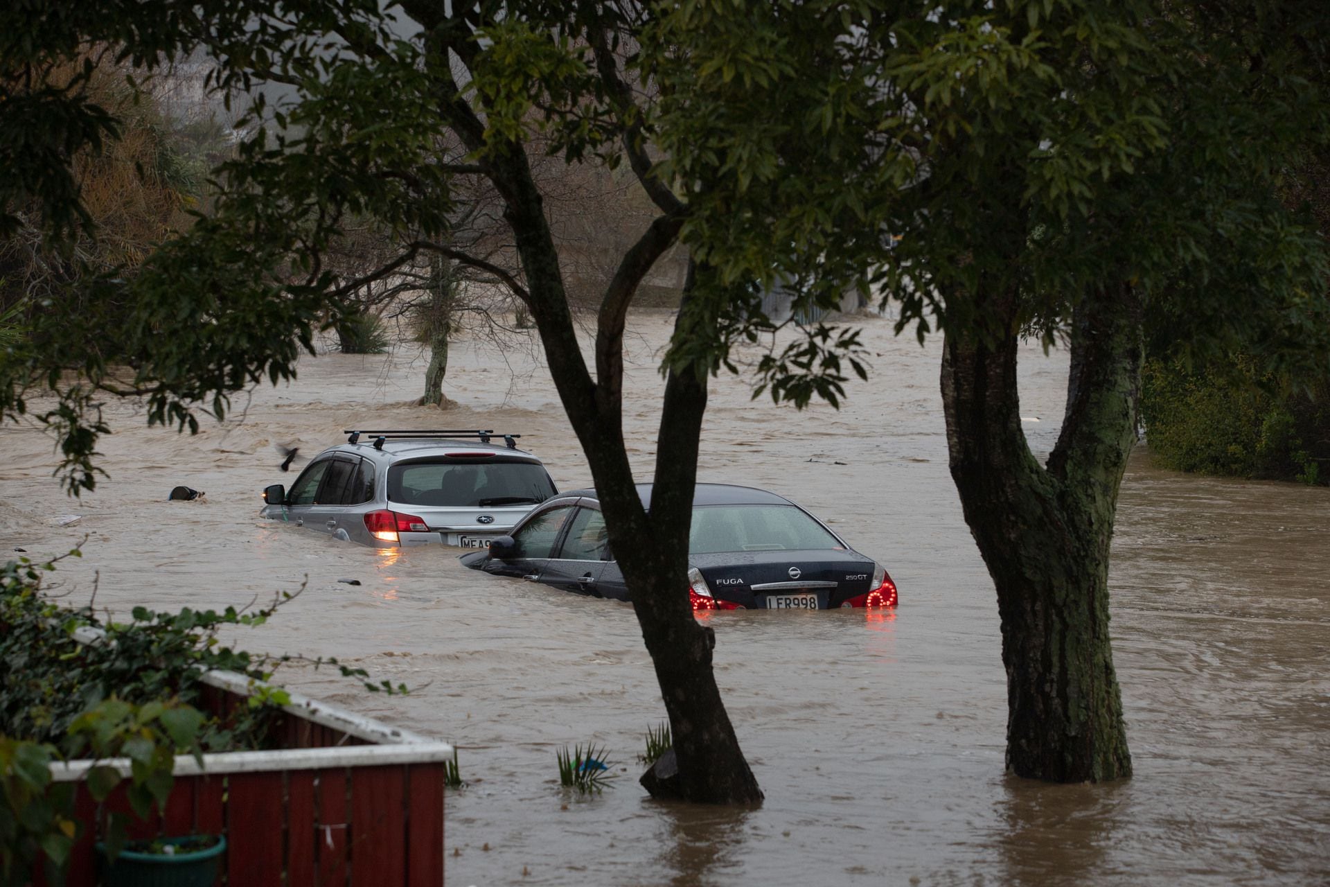 Hundreds evacuated as 'frightening' floods hit South Island : New Zealand