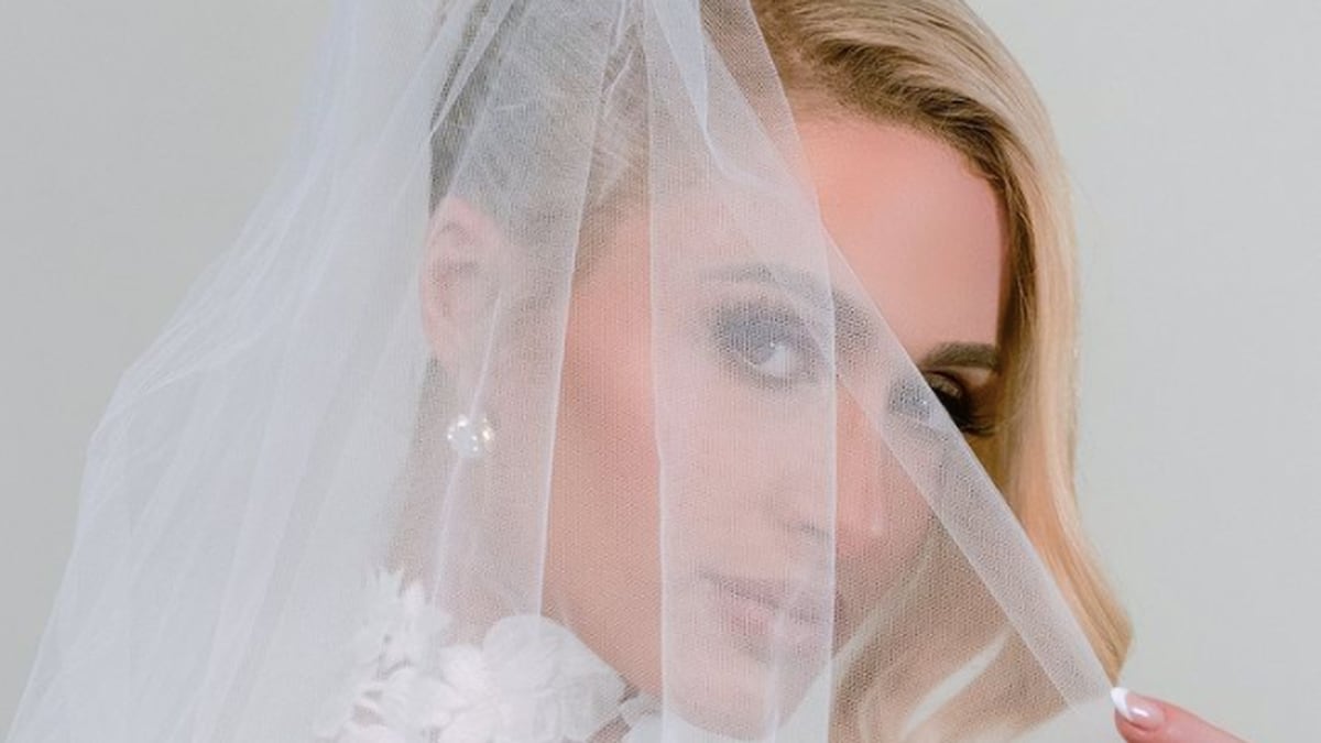 Pewaris Paris Hilton mengikat simpul dalam pernikahan bertabur bintang