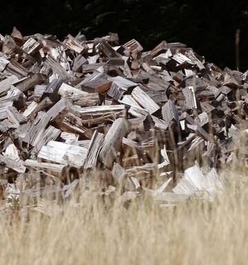 Bruce Bisset Water Doesn T Burn Under New Airshed Rules Nz Herald