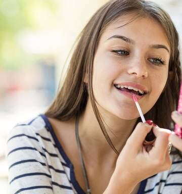 Good Looking Students Perform Better In School Claims Study Nz