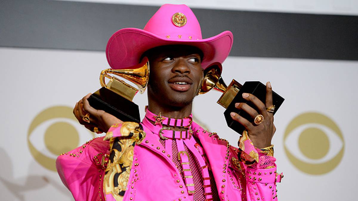 Lil Nas X mówi, że pojawianie się jako homoseksualista było „ najstraszniejszym momentem w jego życiu ”
