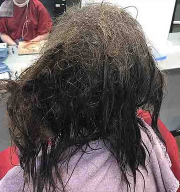 Hairdresser Goes Viral After Helping Teen With Severe Depression Nz Herald