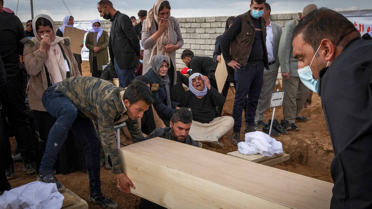 years-after-massacre-isis-victims-are-finally-buried-by-loved-ones