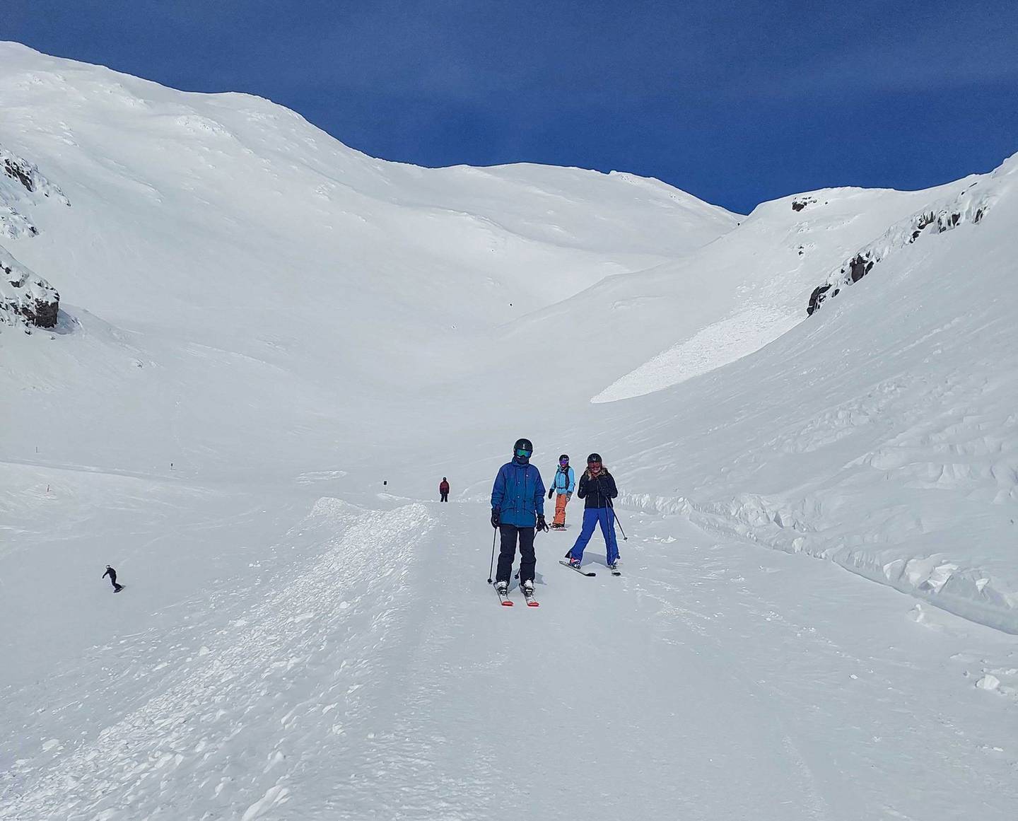 Skiers enjoy great conditions on the Tūroa ski field, Mt Ruapehu. Photo / Lyall Adam Crump