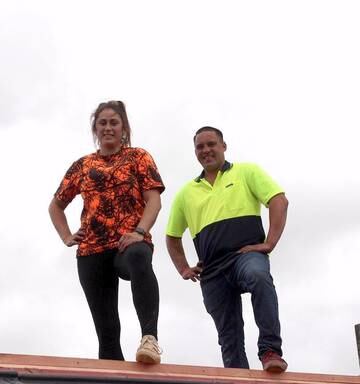 Hamilton Roofer Liz Watson Named Nz Tradeswoman Of The Year Nz Herald