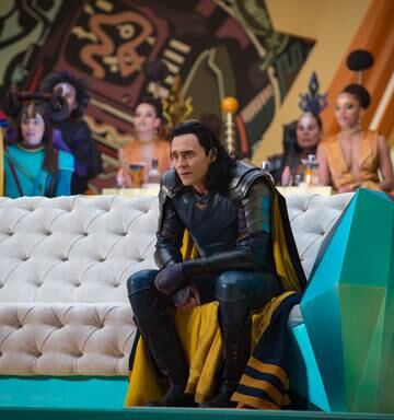 Disney Offers First Glimpse Of Tom Hiddleston In Loki Tv