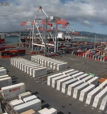 Largest Container Crane Assembled At Port Of Tauranga Ready To Start Work Next Week Nz Herald