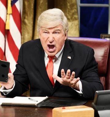 Alec Baldwin So Done Playing Donald Trump On Snl Nz Herald