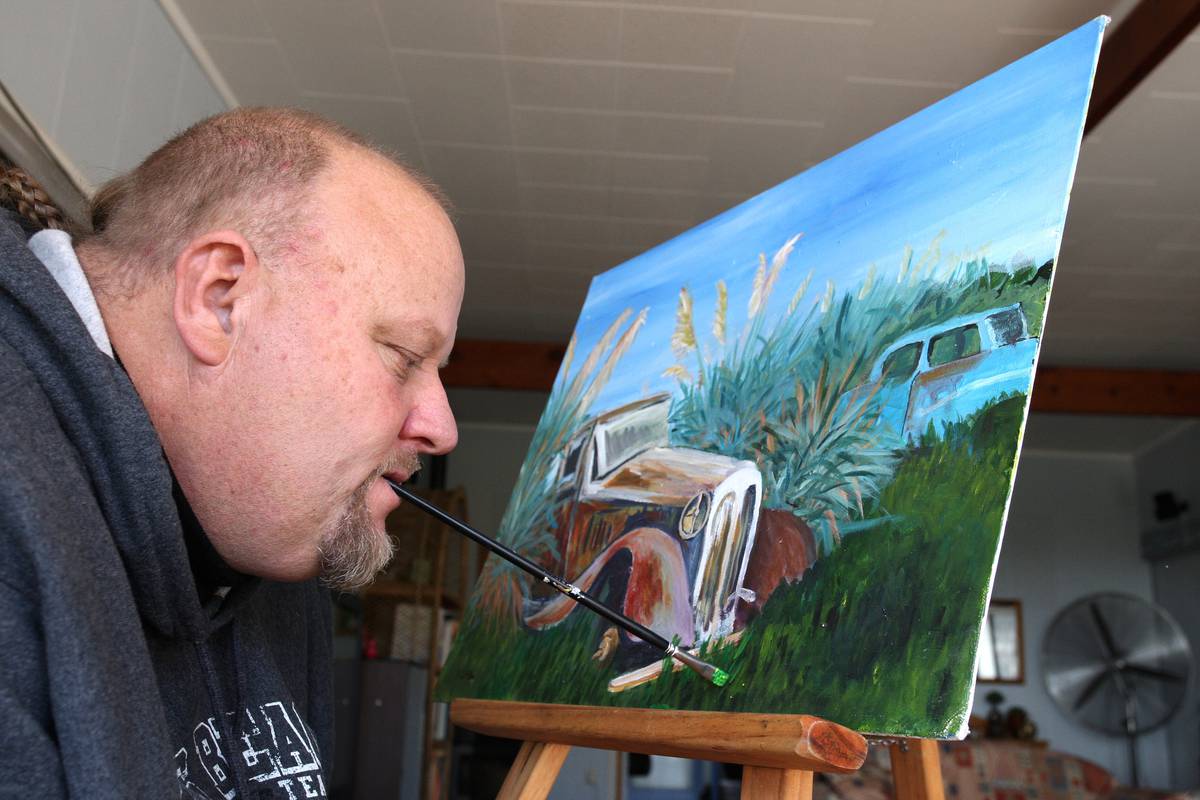 Northland Mouth Artist Kevin Griffiths S Painting Part Of