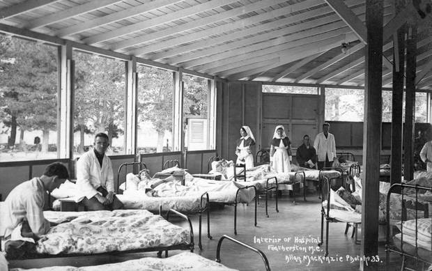 Soldiers in the camp hospital at Featherston Military Training Camp, where patients were cared for during the 1918 influenza. Photo / File