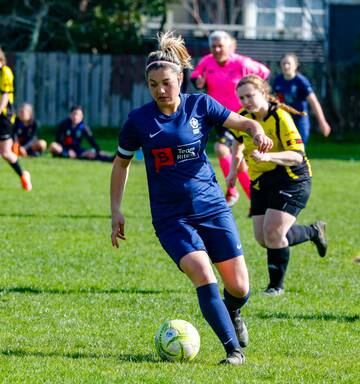 Football Whanganui S Vanya Apiata Hodgkinson Wins Golden Boot For