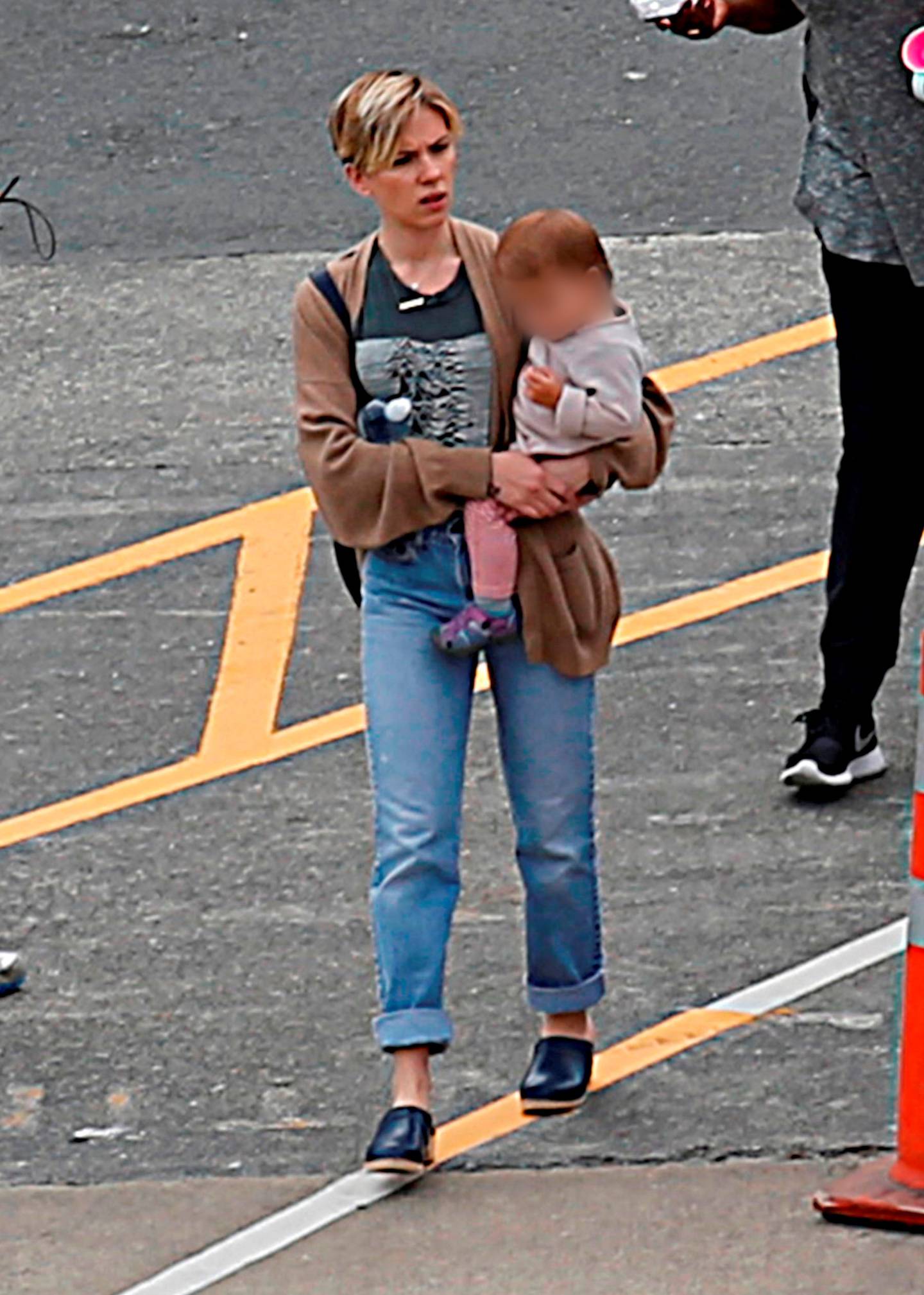 Scarlett Johansson Adopted Baby SexiezPix Web Porn