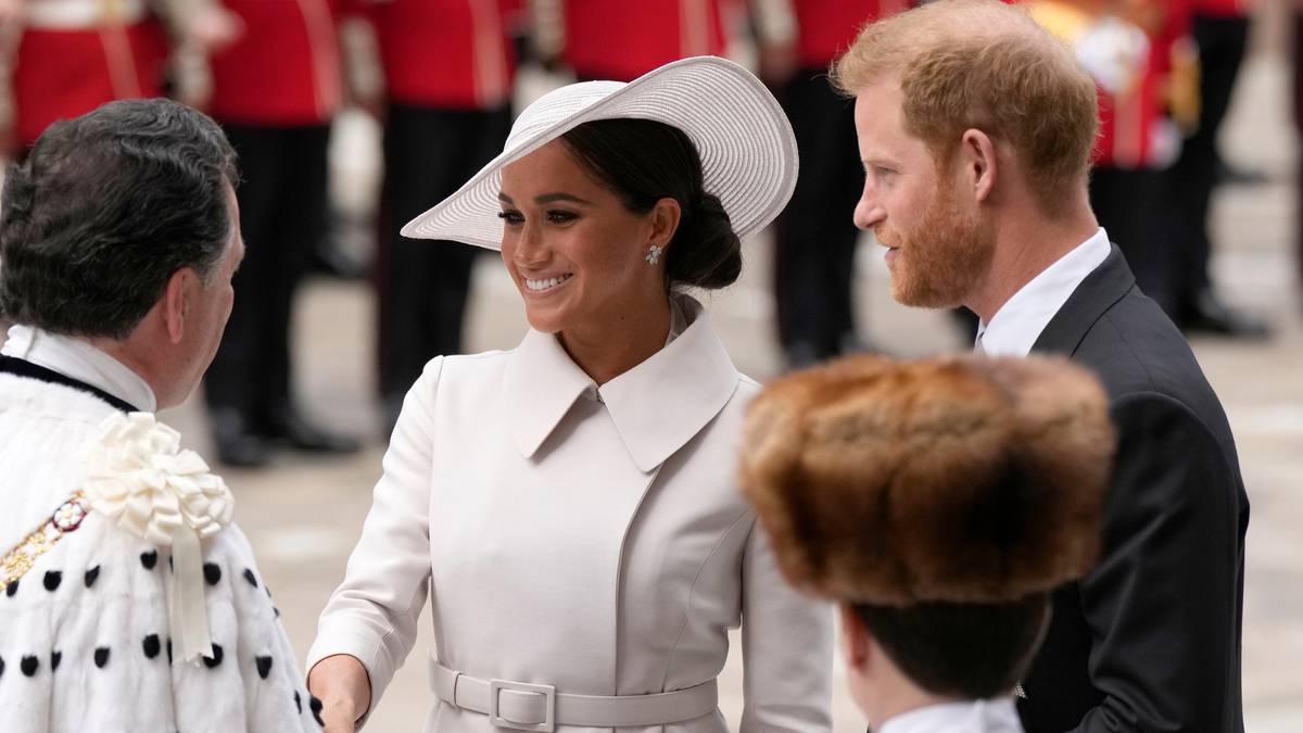 Jubileo de platino de la reina: la familia real asiste al servicio de Acción de Gracias, sin la reina