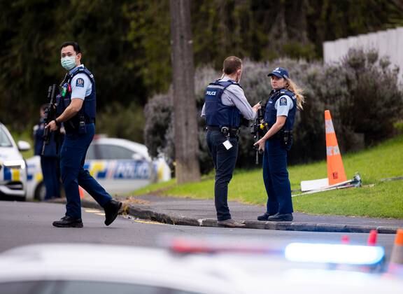 Police surrounded a house in Belmont's Bardia St, on Auckland's North Shore yesterday. Photo / Dean Purcell