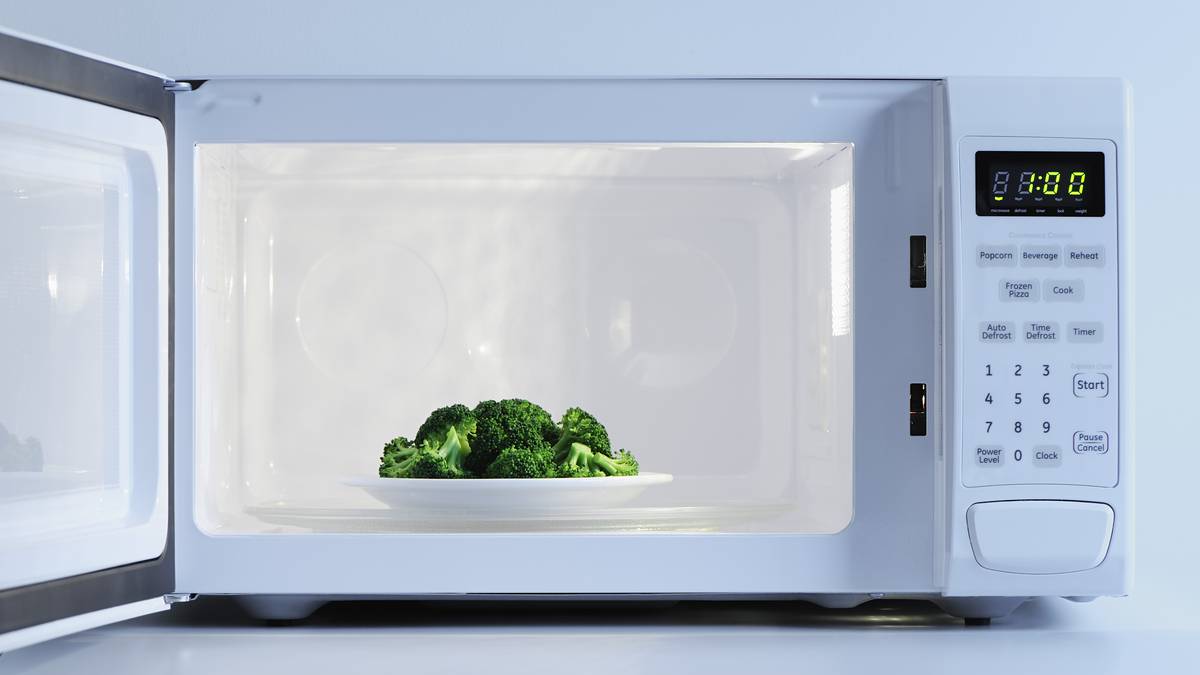 ¿Crudo o cocido?  Las mejores formas de comer brócoli para maximizar sus beneficios para la salud