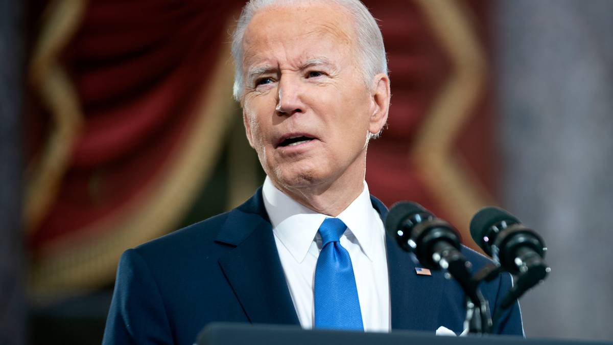 Joe Biden: Donald Trump dan pendukungnya ‘mengacungkan belati ke tenggorokan demokrasi’