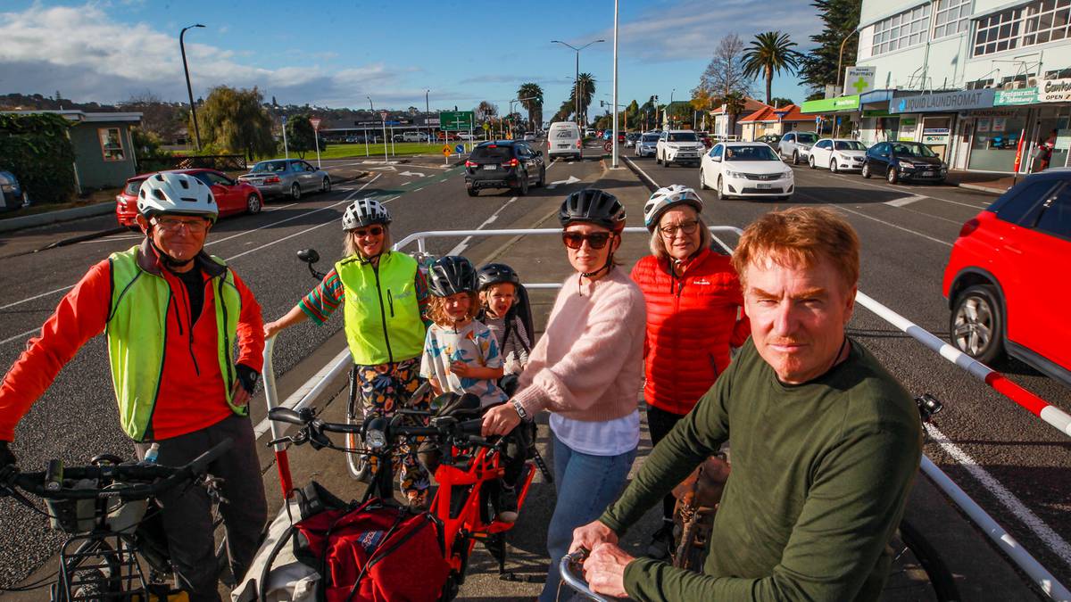 ‘High-conflict areas’: Napier cyclists want improvements to most dangerous city