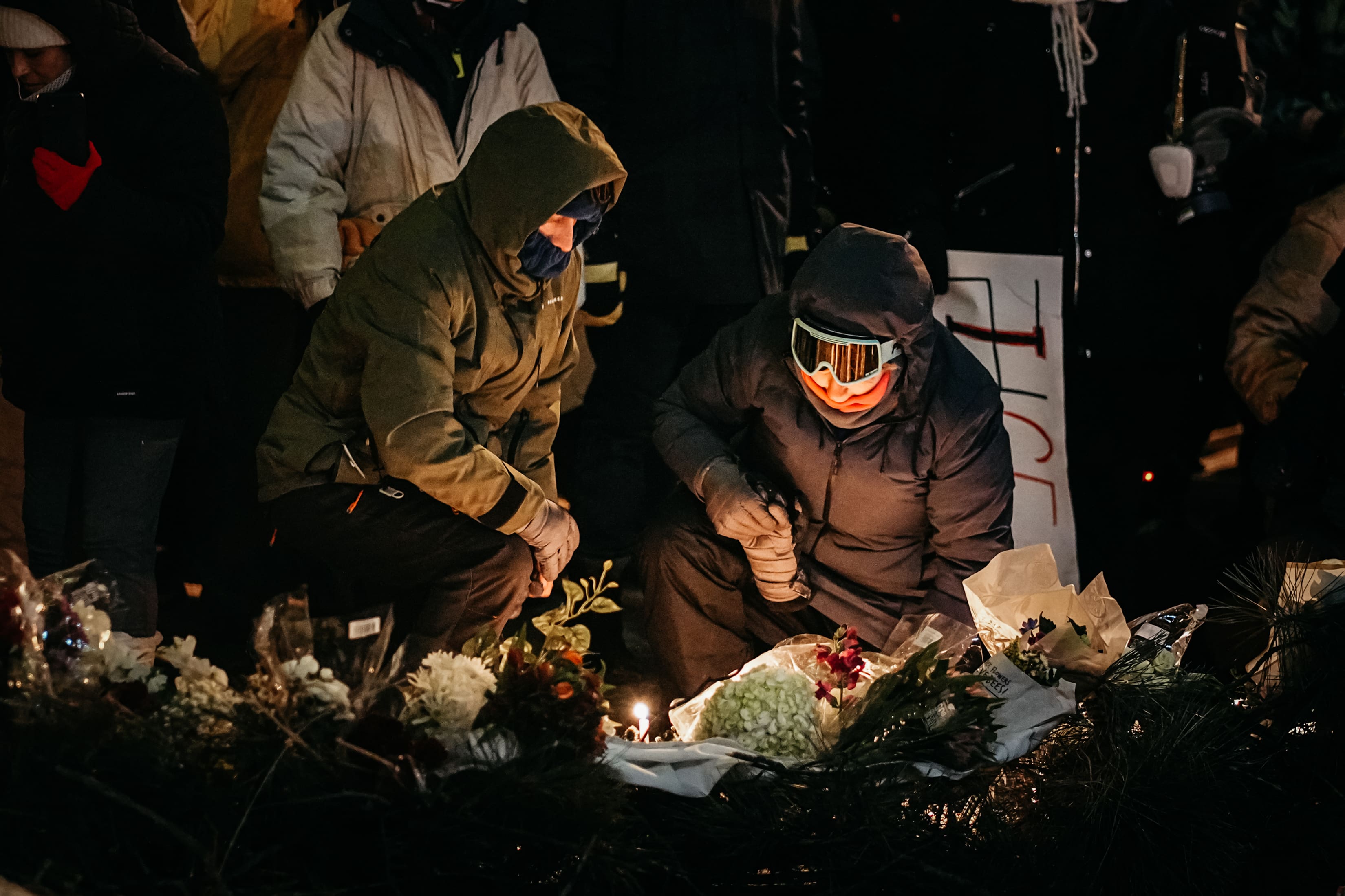 Democrats vow not to fund Ice after shooting , imperilling spending deal