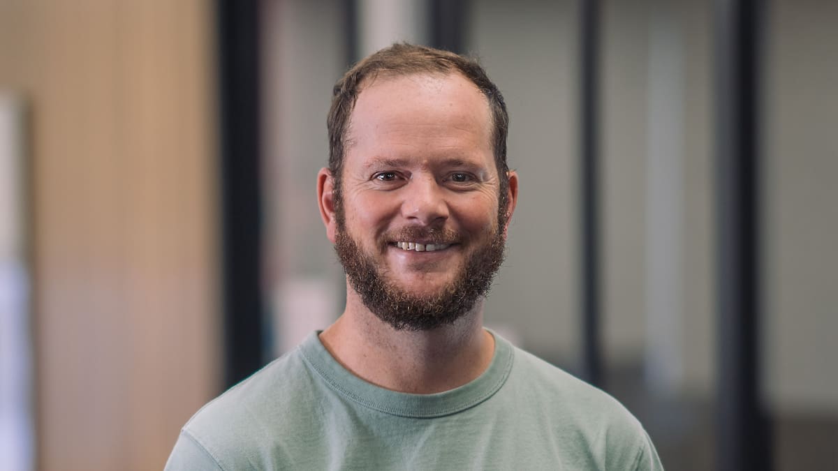 Sharesies’ Leighton Roberts on investment tips for uncertain stock markets – The Prosperity Project
