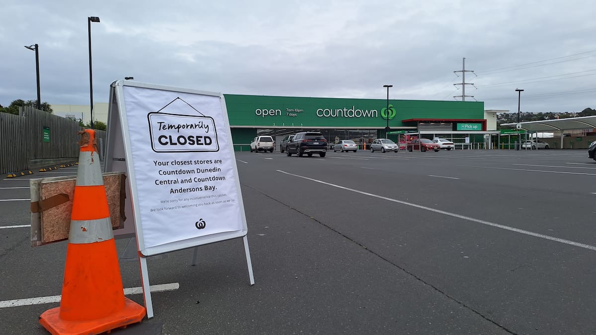 Dunedin Countdown set to reopen after no rats trapped overnight - NZ Herald