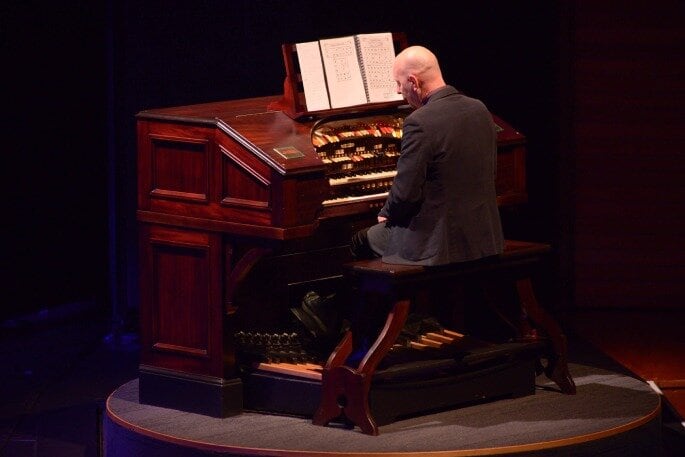  Australian Scott Harrison on the wurlitzer. Photo / Supplied