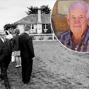 Crewe murders: Arthur Allan Thomas campaigner Pat Vesey dies aged 97
