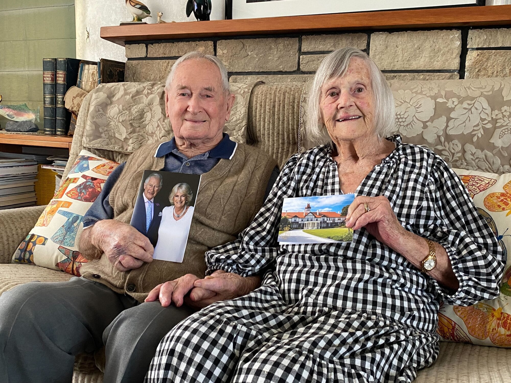 Ken and Frances Elphick received cards from King Charles and the Governor-General of New Zealand to commemorate their 75-year wedding anniversary. Photo / Megan Wilson